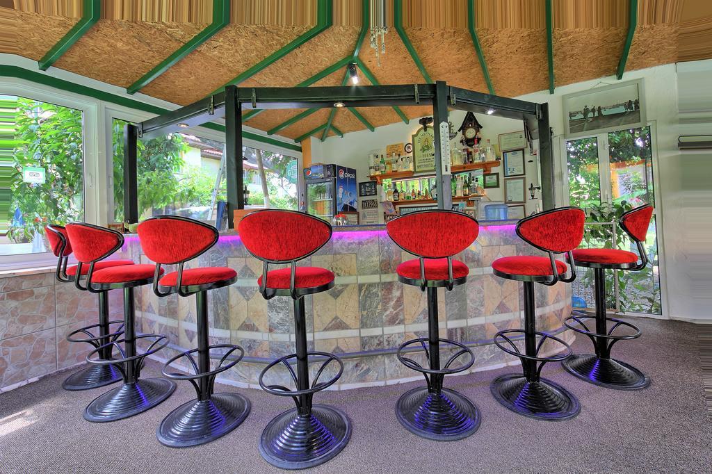 דליאן Mandalinn Hotel מראה חיצוני תמונה